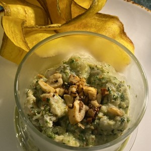 Ceviche en leche de tigre con recao verde