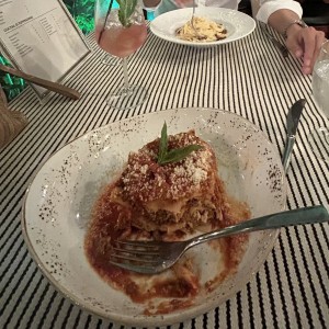 Lasagna di carne y espaguetti carbonara