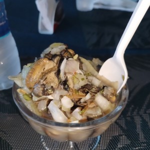 Ceviche de con ha negra.