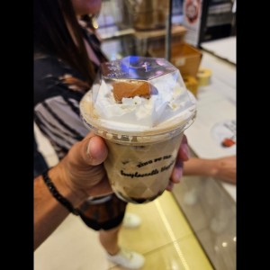 biscoff cookie boba milk