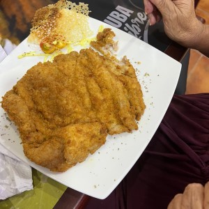 Bistec empanizado