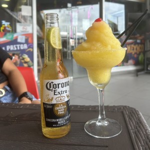 Corona y margarita de maracuya
