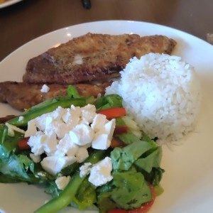 Pescado a la griega
