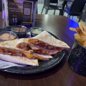 Emparedados - Quesadilla