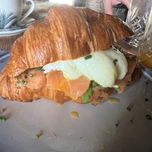 Croisand con salmon
