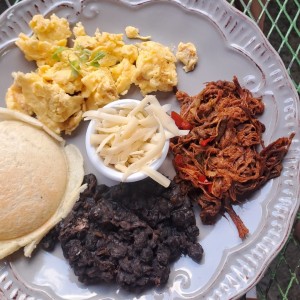 Brunch Venezolano