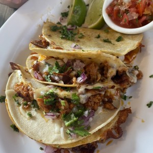 Quesadillas especiales con chorizo