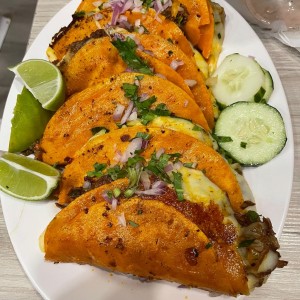 Quesotacos de birria
