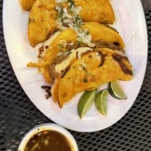 Birria - 4 Quesatacos