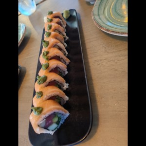 ROLLOS - Tokyo Station roll