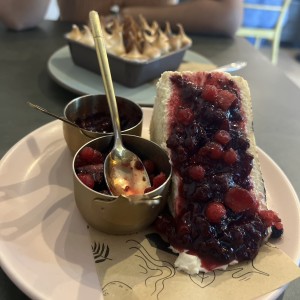 tarta vasca frutos rojos