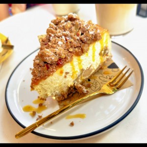 apple caramel cheesecake 