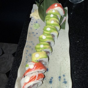 Furia salmon roll
