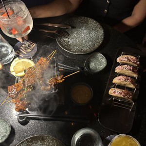 To Share - Anticuchos de res