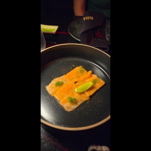 tiradito de salmon