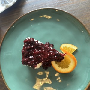 Tarta Vasca con Frutos Rojos