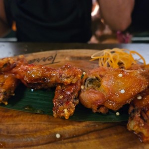 Platos Calientes - Chilli Wings