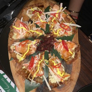 Sushi pizza