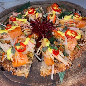 Sushi pizza