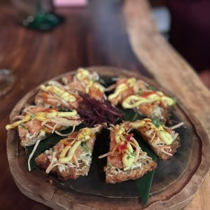 Sushi pizza