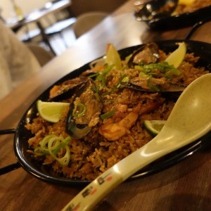 ARROZ ESTILO PAELLA DE MARISCOS