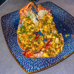 Langosta al ajillo 