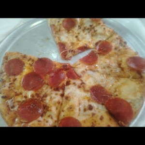 Pizza regular 12
