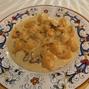 Capelletti alla Carbonara Romana
