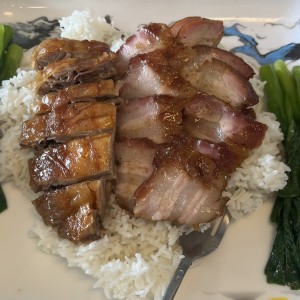 Arroz con pato y puerco liso