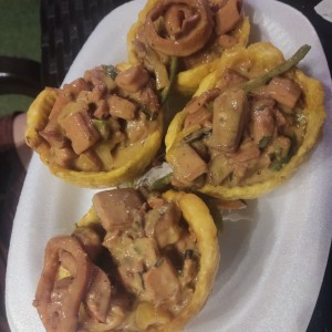Platillos - Patacones Rellenos Mariscos