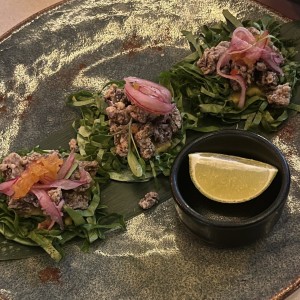 Taquitos de chicharrón 