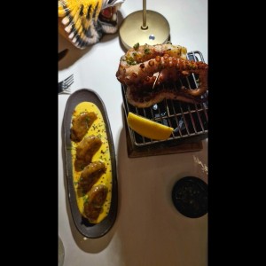 To Share - Octopus al Josper y dumplings