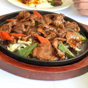 Carne de Res a la Plancha con Pimienta