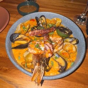MAINS - SEAFOOD CASSEROLE