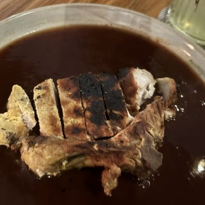 PLATOS FUERTES - PUERQUITO AL TAMARINDO