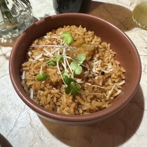 PLATOS FUERTES - CURRY DEL CARIBE
