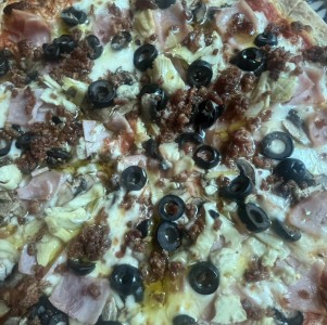 Pizza Capricciosa