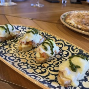 Antipasti Caldi - Crostini Semplici