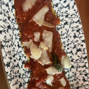 Ravioloni al Pomodoro