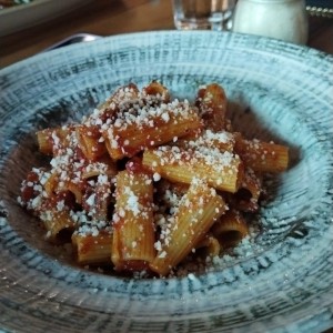 Paste / Pastas - Rigatoni All'Amatriciana