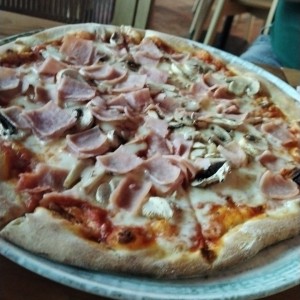 Pizza Cotto y Hongos