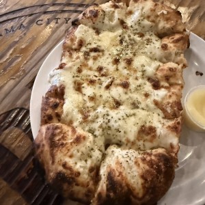 Cheesy Garlic Bread