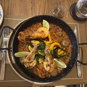 PRINCIPALES - Paella de Mariscos
