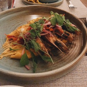 Langostinos con salsa de pure