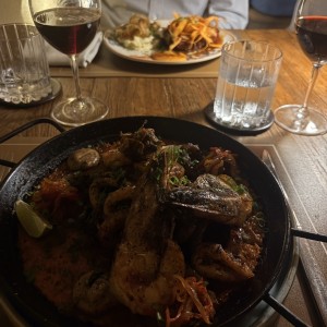 PRINCIPALES - Paella de Mariscos