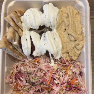 Falafel platter
