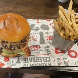 Handcrafted Burgers - Texan Burger