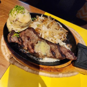 BOURBON STREET STEAK