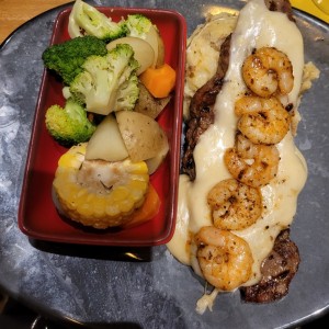 steak con camarones