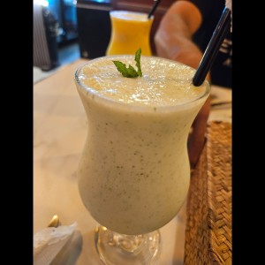 limonada de hierbabuena y coco